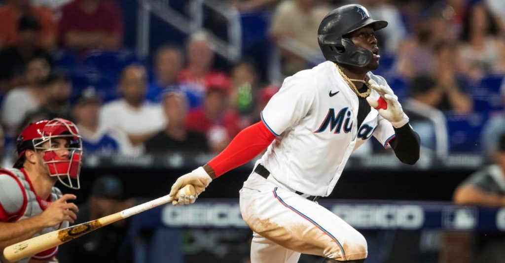 CHISHOLM’S 3B, 2B LEAD MARLINS OVER PHILLIES FOR SERIES WIN – BAHAMAS ...