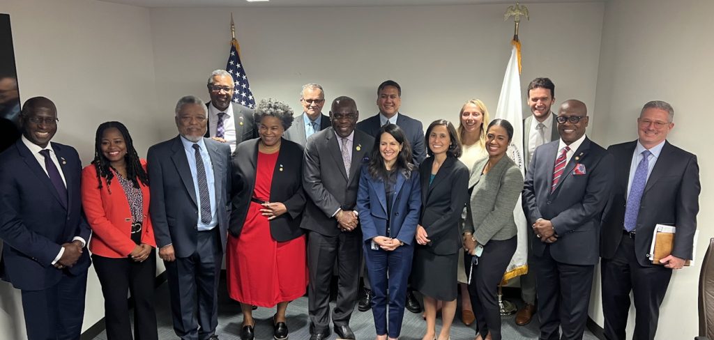 AMBASSADOR JONES CONVENES MEETING WITH USAID – BAHAMAS CHRONICLE